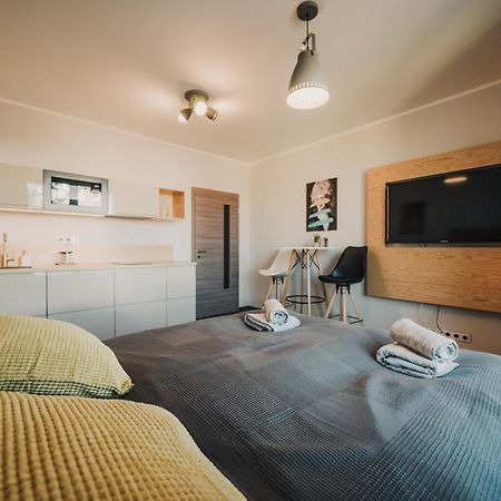 Citybeat Apartments, 400M From The Square Pilzno Zewnętrze zdjęcie