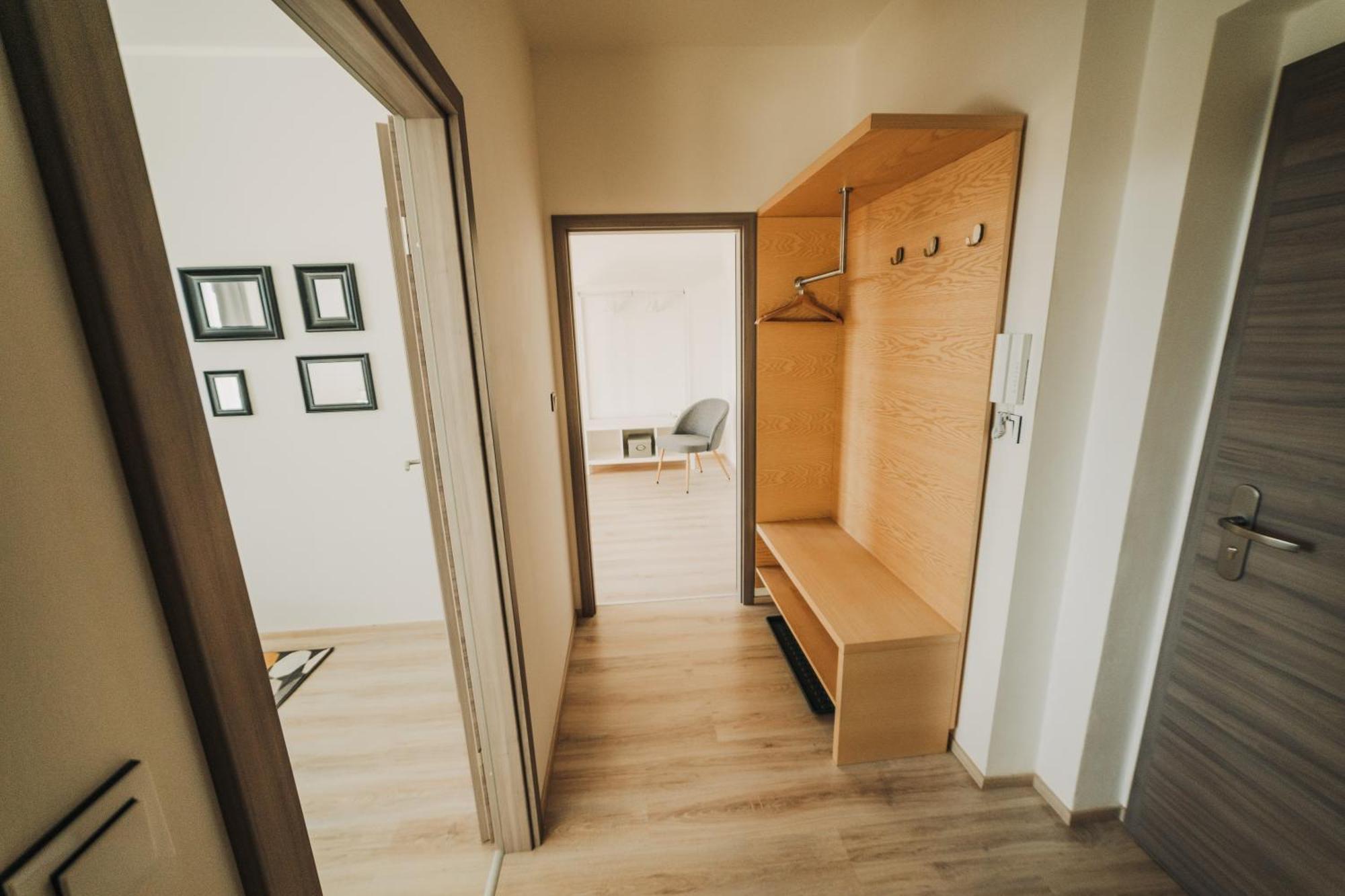 Citybeat Apartments, 400M From The Square Pilzno Zewnętrze zdjęcie