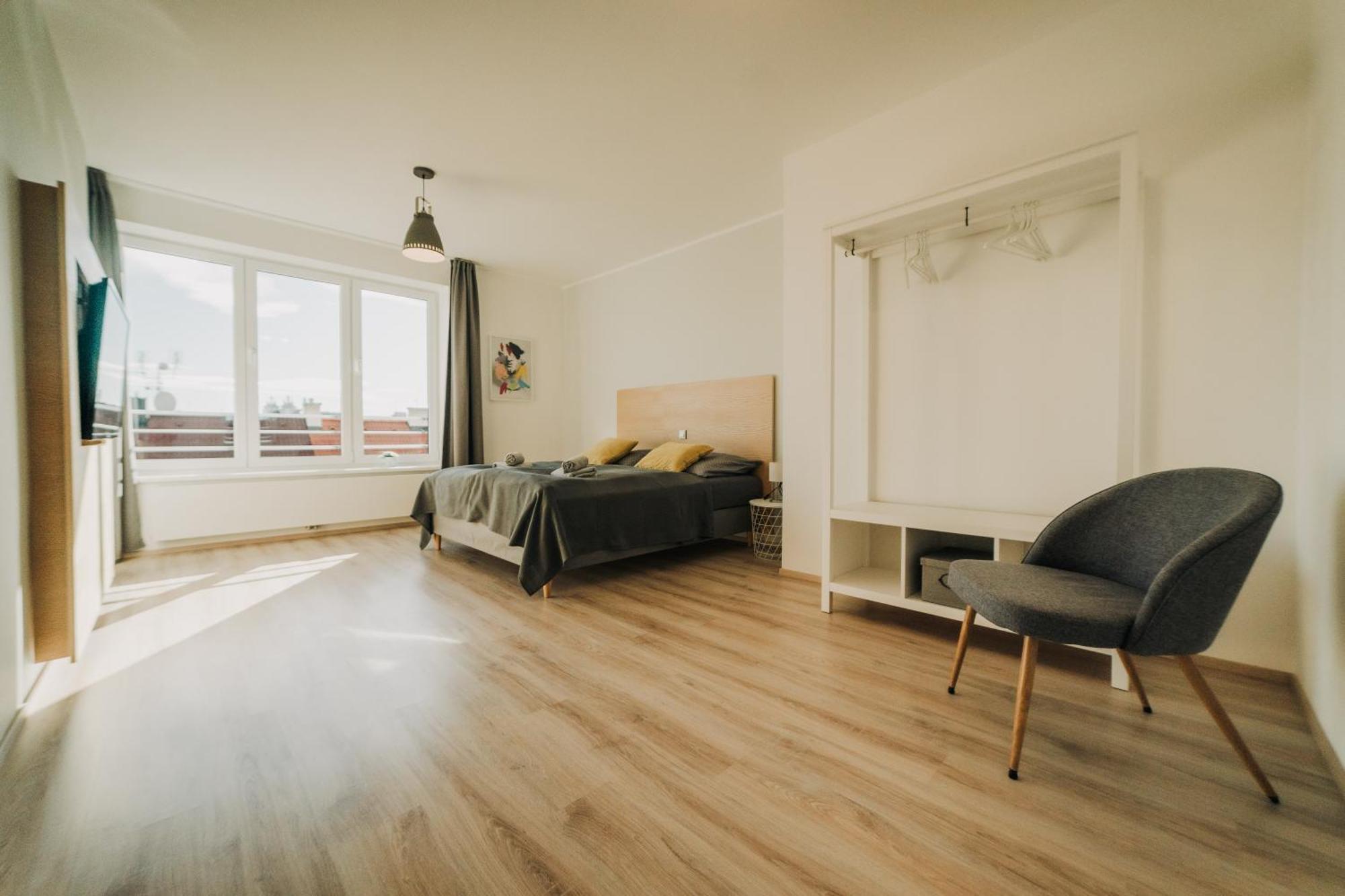 Citybeat Apartments, 400M From The Square Pilzno Zewnętrze zdjęcie