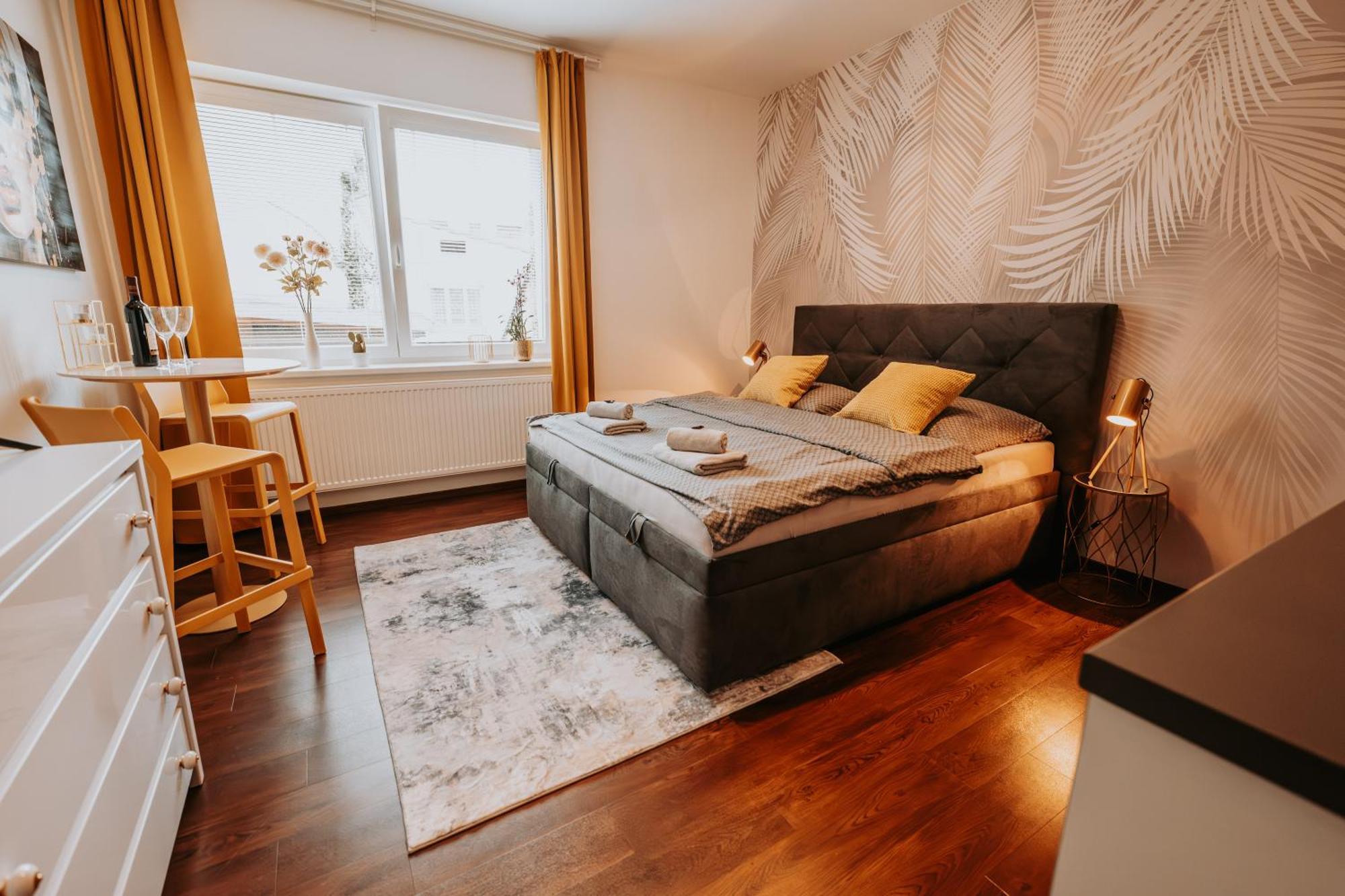 Citybeat Apartments, 400M From The Square Pilzno Zewnętrze zdjęcie